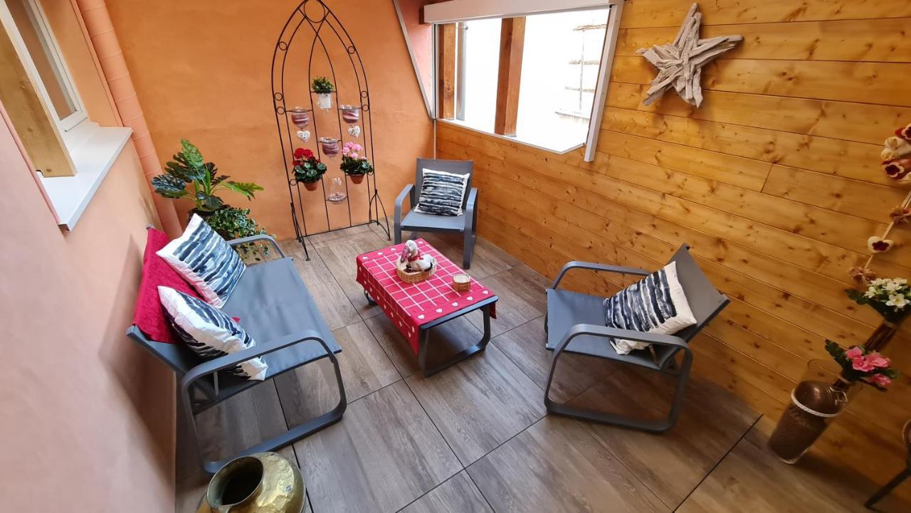 Appartement Duplex Climatise Avec Terrasse "Hansi" Colmar Exterior foto